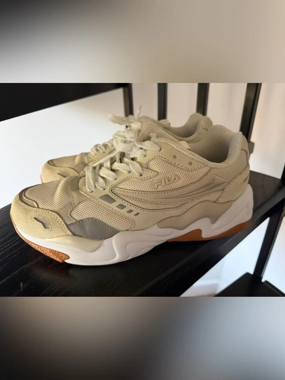 Fila Sonicburst Women’s Beige Mesh & Suede Retro Runner Sneakers